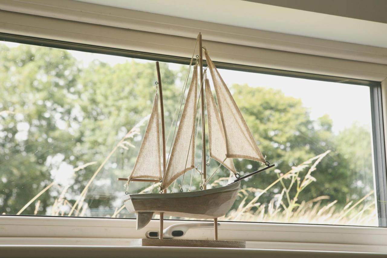 Ocean Breeze Villa Cork Bagian luar foto