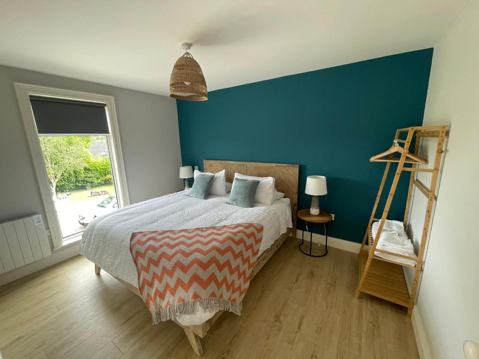 Ocean Breeze Villa Cork Bagian luar foto