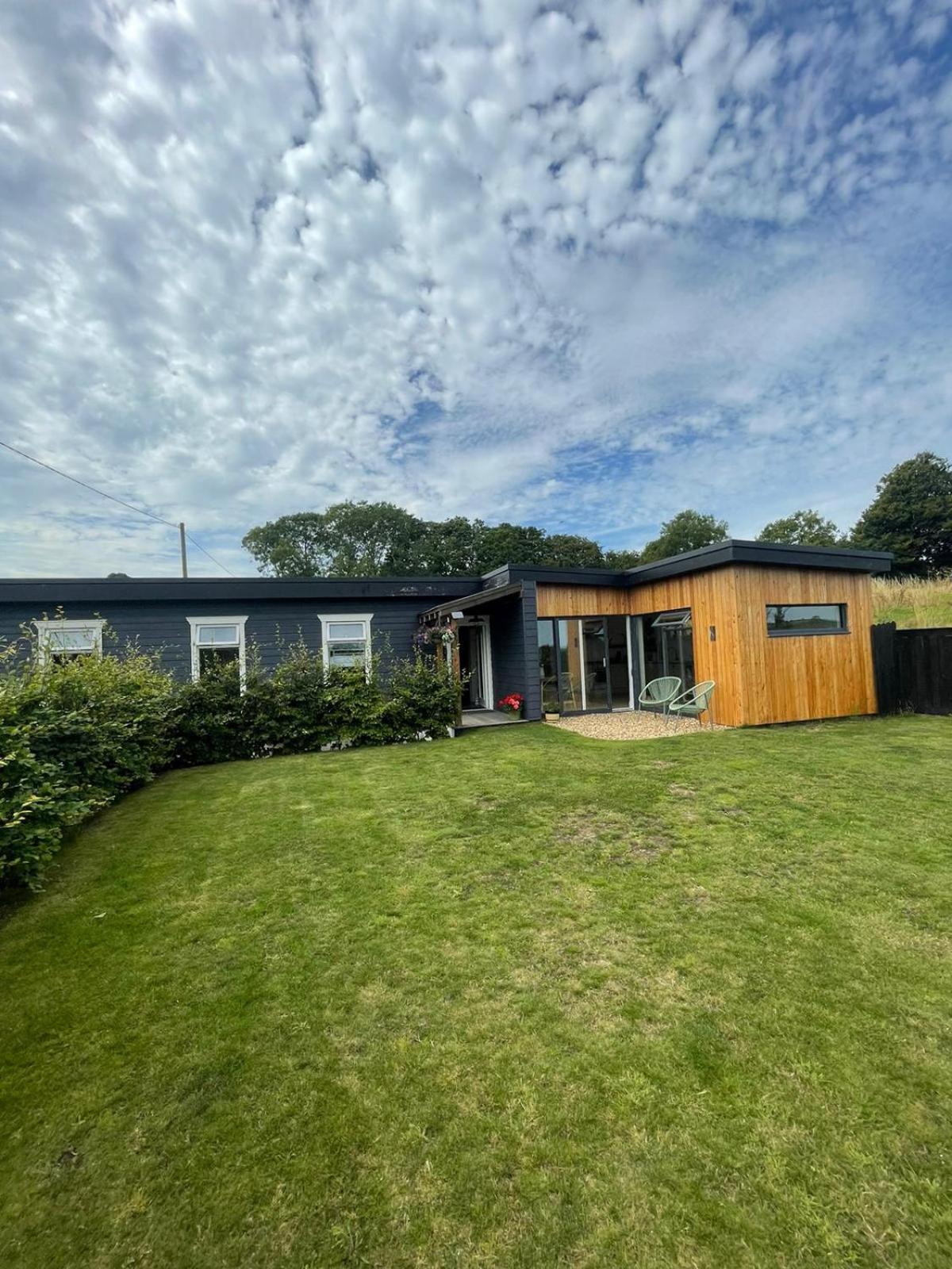 Ocean Breeze Villa Cork Bagian luar foto